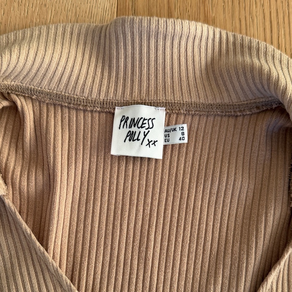 Princess Polly Tan Ribbed Cropped Button-Up Collar Top - Picture 2 of 3